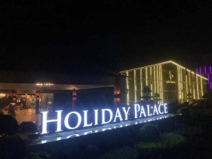 Holiday Palace Resort & Casino đẳng cấp